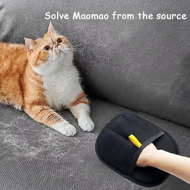 FuzzleJoy De-Shedding Glove