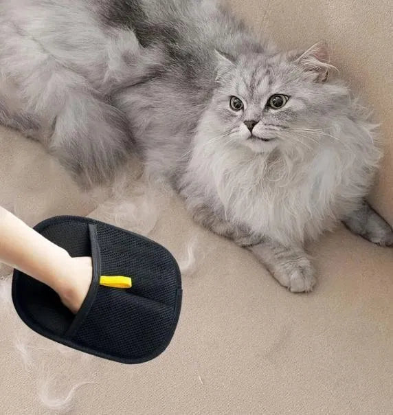 FuzzleJoy De-Shedding Glove